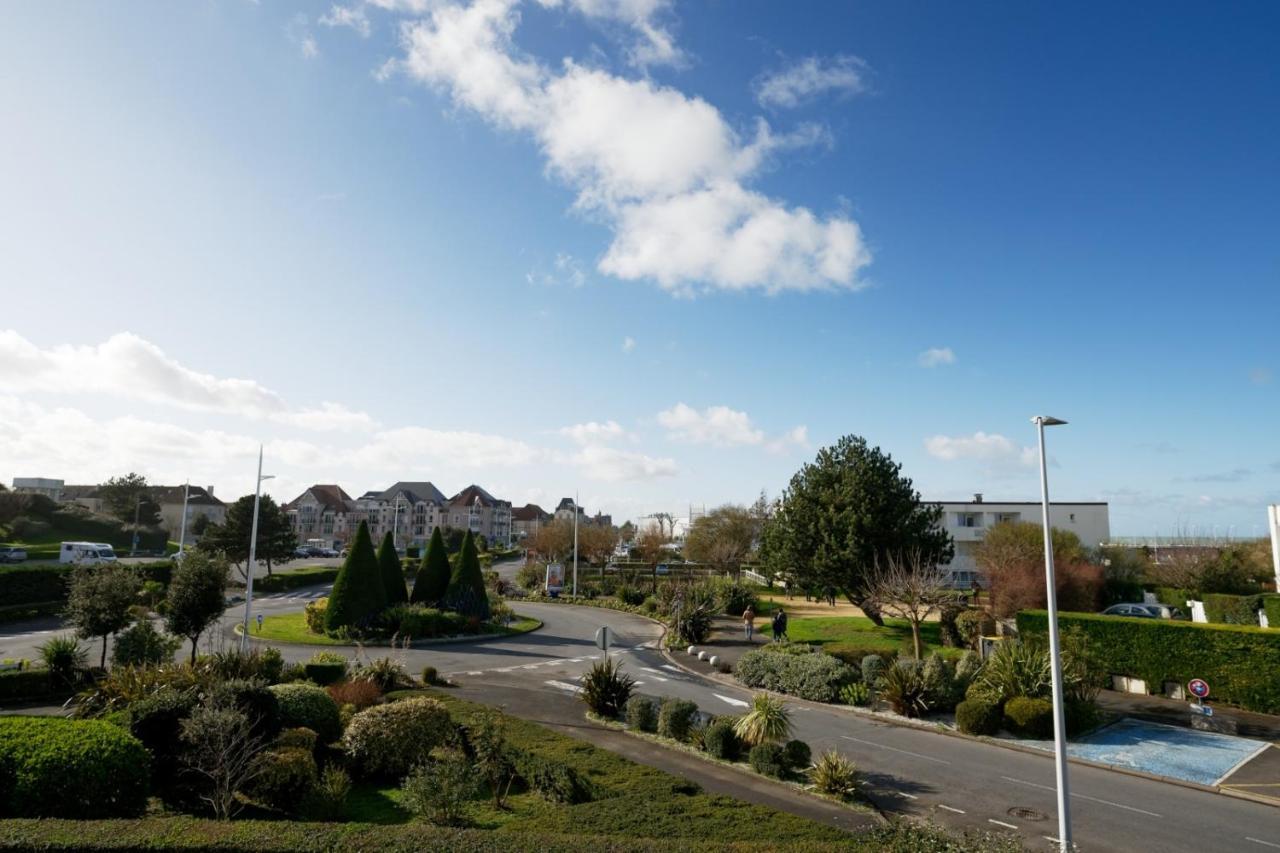 Le Luxe & Votre Vue Mer A Ouistreham Riva Bella Exterior photo